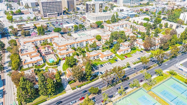 Detail Gallery Image 22 of 23 For 711 W 1st, Santa Ana,  CA 92701 - 3 Beds | 2 Baths