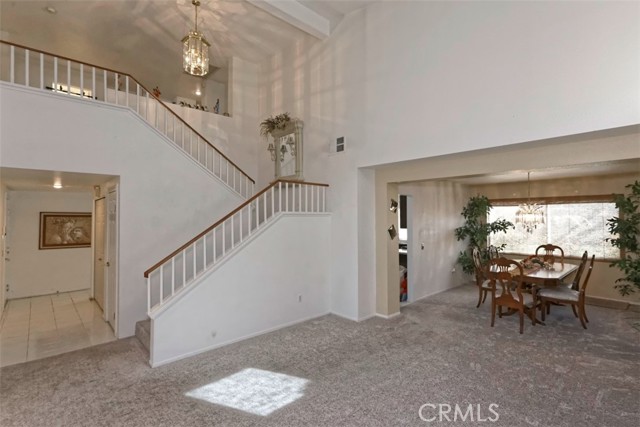 Detail Gallery Image 4 of 41 For 15605 Fairbanks Dr, Victorville,  CA 92394 - 6 Beds | 3/1 Baths