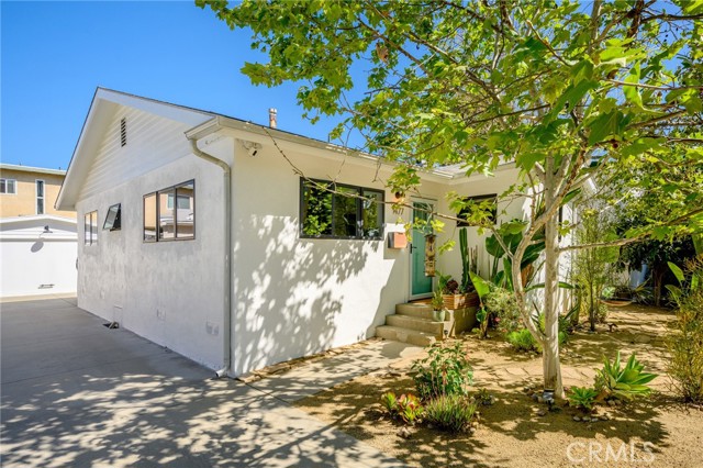 Front Image Thumbnail for CRGD26057942