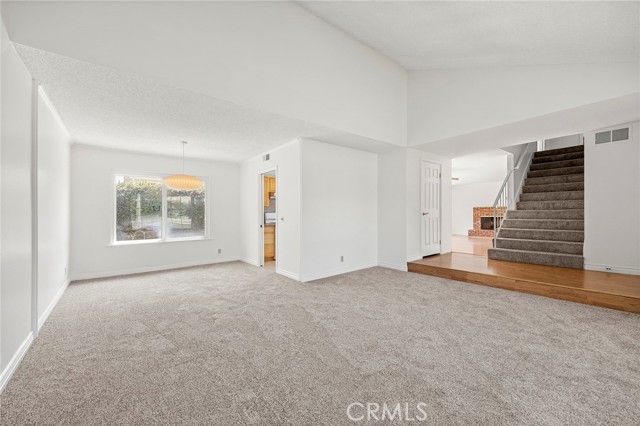 312 Marymont Avenue, Placentia CA: https://media.crmls.org/medias/d532590b-a224-408e-8c74-135df0035298.jpg
