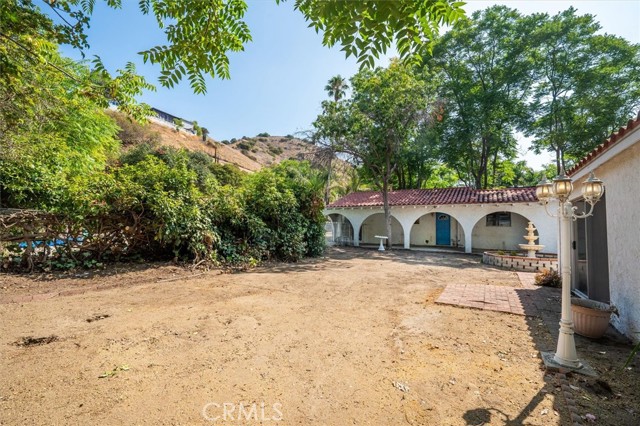 Detail Gallery Image 29 of 32 For 9953 La Tuna Canyon Rd, Sun Valley,  CA 91352 - 3 Beds | 2 Baths