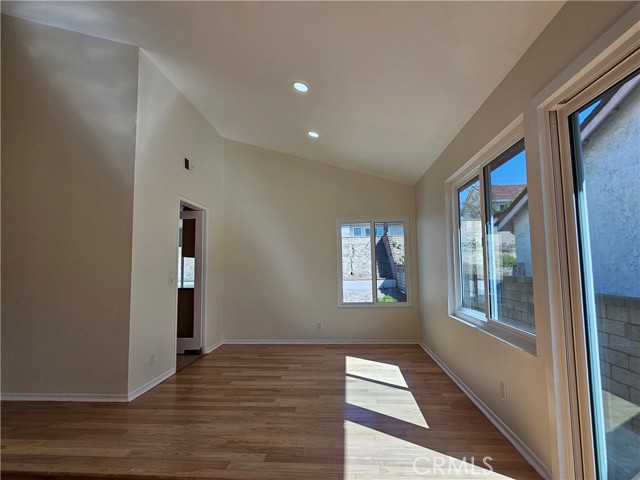 Detail Gallery Image 13 of 41 For 1812 Fairgreen Dr, Fullerton,  CA 92833 - 4 Beds | 3 Baths