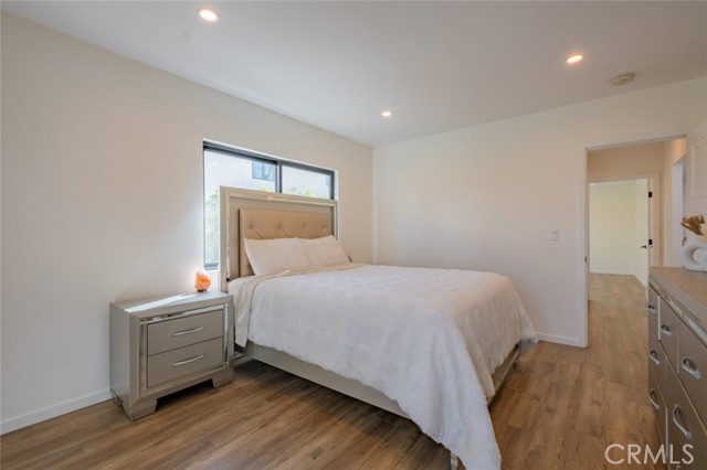 421 Mariposa Avenue, Sierra Madre CA: https://media.crmls.org/medias/d534c937-89a4-49ff-b1a7-cfcaeecad334.jpg