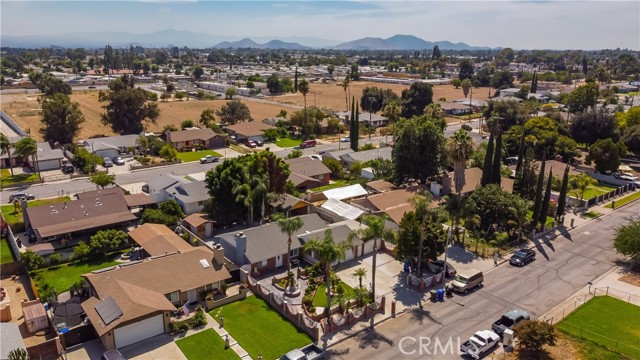Detail Gallery Image 38 of 44 For 2455 Saint Elmo Dr, San Bernardino,  CA 92410 - 3 Beds | 2 Baths