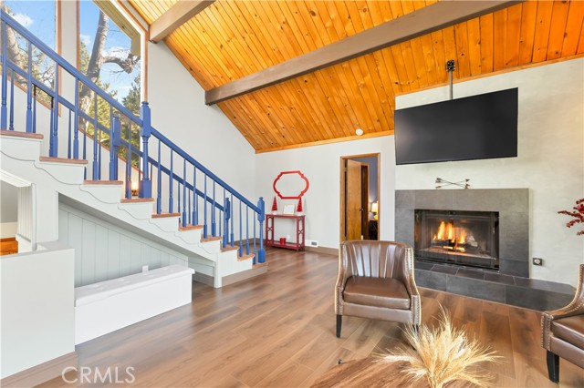 Detail Gallery Image 13 of 33 For 27814 North Bay, Lake Arrowhead,  CA 92352 - 4 Beds | 3/1 Baths