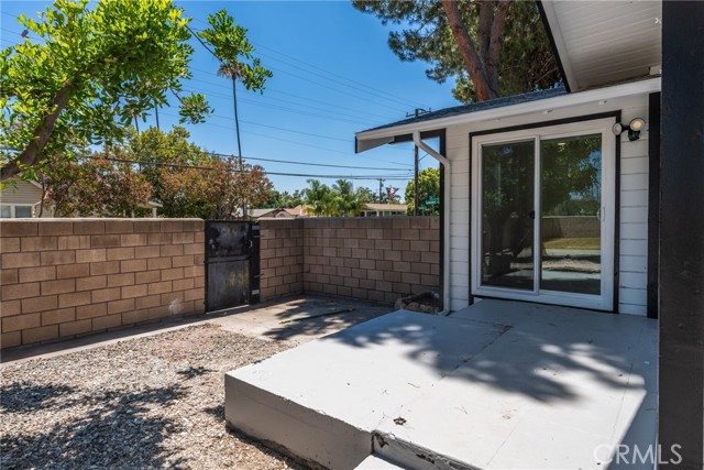 Detail Gallery Image 32 of 39 For 2105 Genevieve, San Bernardino,  CA 92405 - 3 Beds | 2 Baths