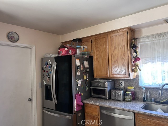 https://media.crmls.org/medias/d53726d8-089f-45fa-963c-23a8f1c52ccf.jpg?preset=X-Large