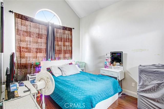 Detail Gallery Image 7 of 20 For 723 Anthirium, Perris,  CA 92571 - 5 Beds | 4 Baths