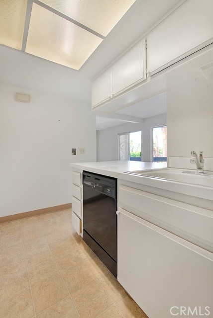 Image 15 for 1500 Camino Real  #301A
