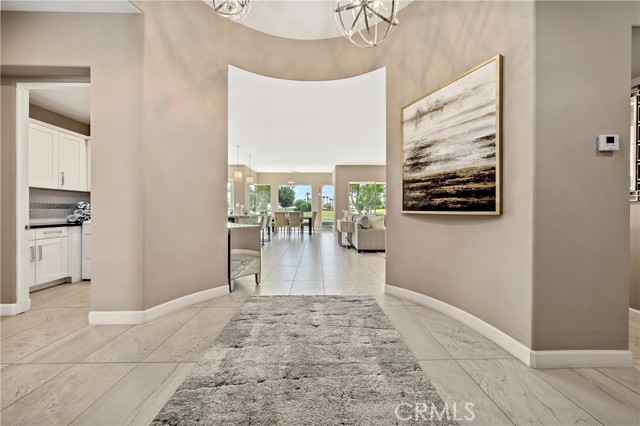 56720 Jack Nicklaus Boulevard, La Quinta CA: https://media.crmls.org/medias/d53ad7a7-c041-40b1-b0b5-bf2765ae160a.jpg
