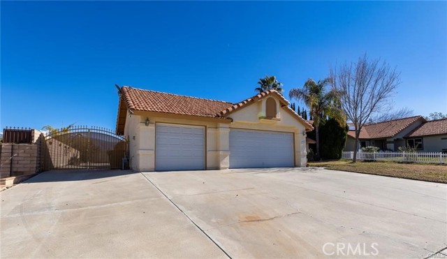 Detail Gallery Image 2 of 17 For 2361 Sonoma Dr, San Jacinto,  CA 92583 - 3 Beds | 2 Baths
