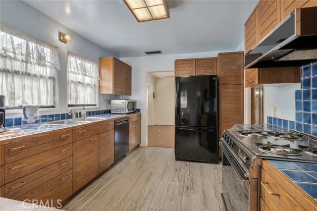 Detail Gallery Image 18 of 59 For 357 Vine St, Glendale,  CA 91204 - – Beds | – Baths