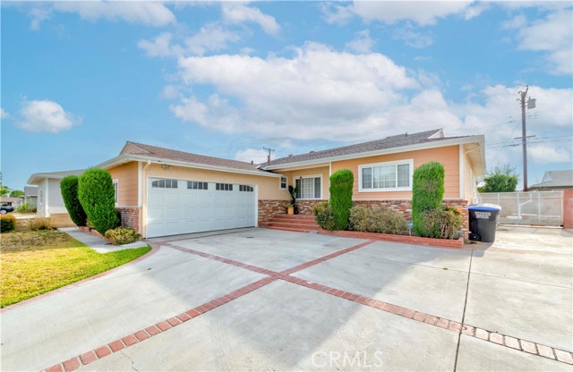 11315 Groveside Avenue, Whittier CA: https://media.crmls.org/medias/d53f590c-ffc2-4696-969a-1278999e376f.jpg