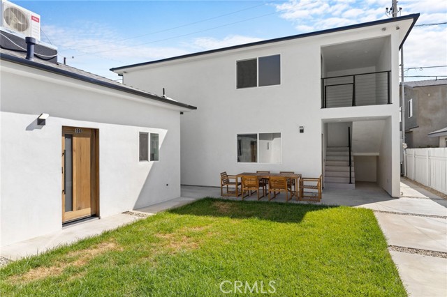 Detail Gallery Image 6 of 69 For 1504 N California, Burbank,  CA 91505 - – Beds | – Baths