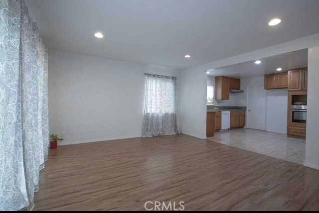 Detail Gallery Image 12 of 21 For 2497 Logan St, Pomona,  CA 91767 - 4 Beds | 2 Baths