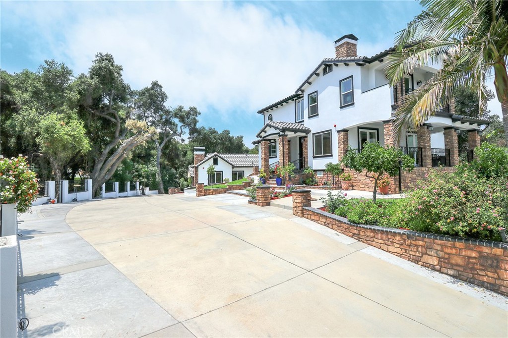 MLS #WS25113083 image #2
