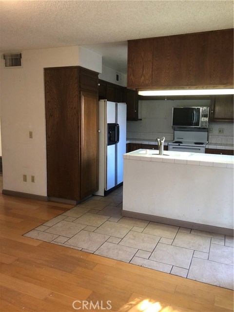 Image 24 for 6065 Montecito DR #6