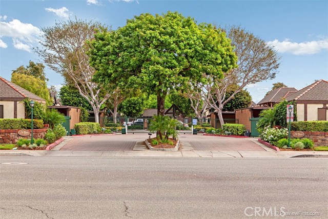 Detail Gallery Image 16 of 27 For 3683 S Bear #J,  Santa Ana,  CA 92704 - 1 Beds | 1 Baths