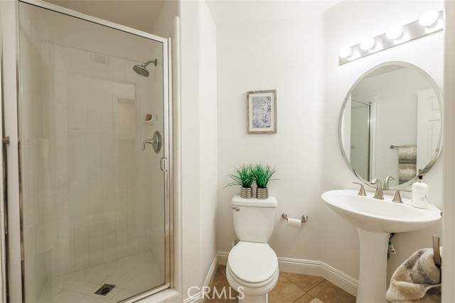 Image 26 of 63 For 41 Castletree