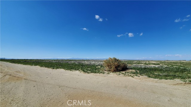 0 Avenue L & 97th St East, Lancaster, California 93535, ,Land,For Sale,0 Avenue L & 97th St East,CRSR23210306