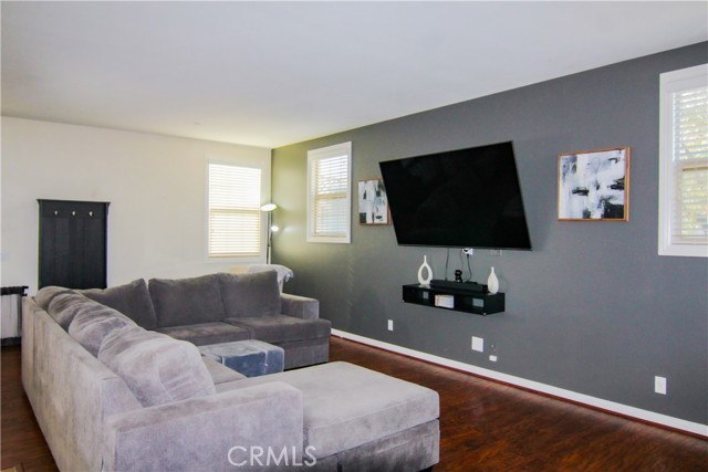 Detail Gallery Image 7 of 22 For 4098 S Emory Ln Unit #9, Ontario,  CA 91761 - 2 Beds | 2 Baths