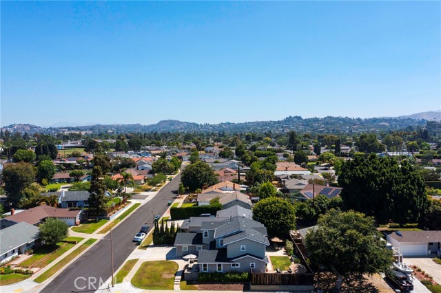 Image 3 for 12882 Woodlawn Ave, Tustin, CA 92780