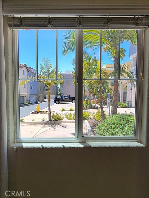 393 Wadsworth Avenue, Pismo Beach CA: https://media.crmls.org/medias/d543be8d-1e13-43de-9659-f1c8be3f1bec.jpg