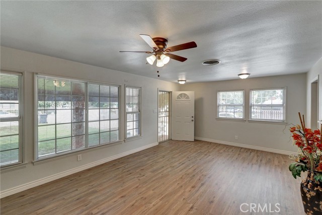 2804 Serrano Road, San Bernardino CA: https://media.crmls.org/medias/d543f07e-a9f1-422c-a745-158e7891d1b1.jpg