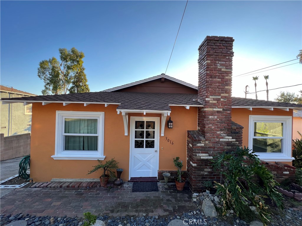 3016 Henrietta Avenue, La Crescenta, CA 91214