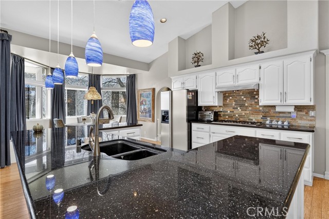 Detail Gallery Image 19 of 56 For 37321 Ironwood Dr, Yucaipa,  CA 92399 - 4 Beds | 3/1 Baths