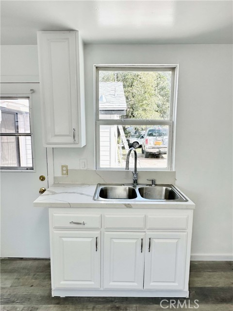 Detail Gallery Image 4 of 23 For 3724 3724 Encino Trl, Frazier Park,  CA 93225 - 4 Beds | 2/1 Baths