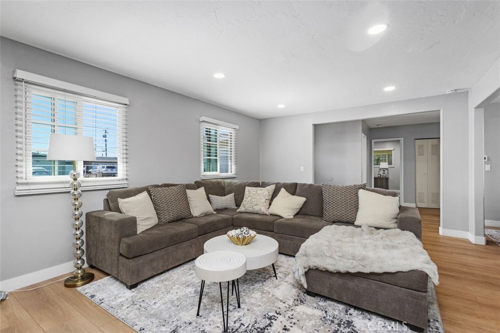 MLS #SW25252863 image #1