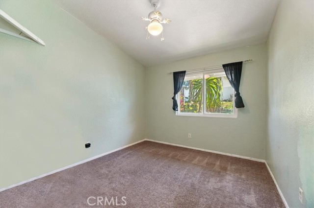 Detail Gallery Image 12 of 21 For 24321 24321 Rimview Rd Rimview Rd, Moreno Valley,  CA 92557 - 4 Beds | 2 Baths