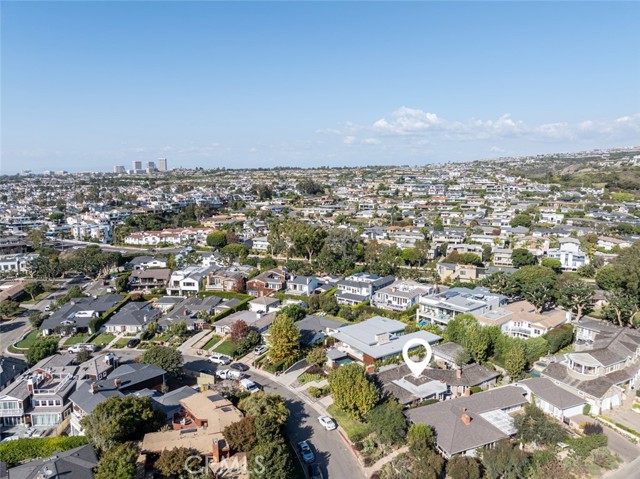 Detail Gallery Image 42 of 50 For 327 Driftwood Rd, Corona Del Mar,  CA 92625 - 4 Beds | 3 Baths