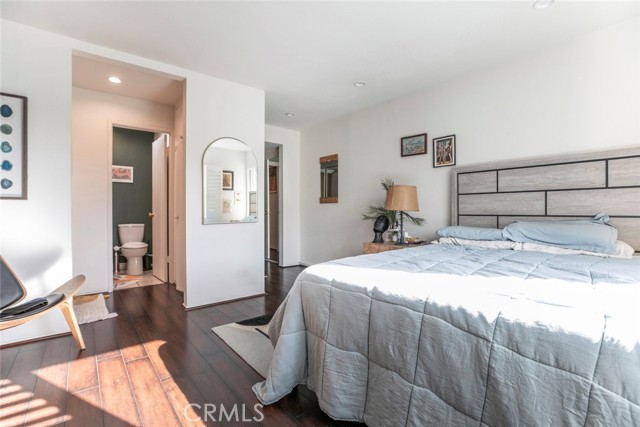 Detail Gallery Image 26 of 30 For 2940 N Verdugo Rd #305,  Glendale,  CA 91208 - 2 Beds | 2 Baths