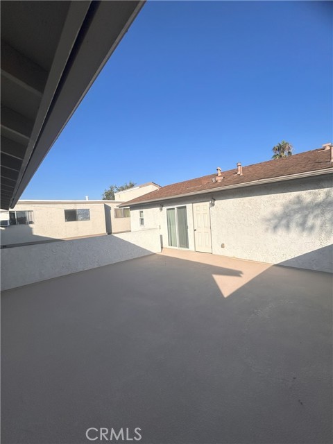 Detail Gallery Image 29 of 32 For 2641 Santa Ana Ave #D,  Costa Mesa,  CA 92627 - 3 Beds | 3/1 Baths