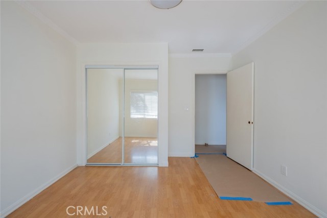 Detail Gallery Image 14 of 18 For 7857 Whitsett Ave, North Hollywood,  CA 91605 - 4 Beds | 3 Baths
