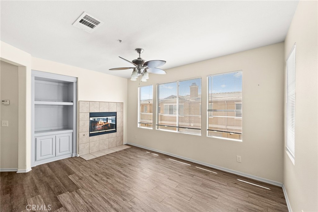 MLS #OC25136647 img 10