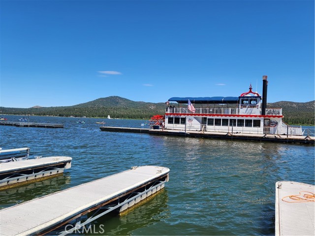 400 Pine Knot Boulevard, Big Bear Lake CA: https://media.crmls.org/medias/d54965f7-2f69-4c6e-a97b-75e73d3318e8.jpg