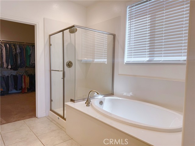 14680 Spanish Bay Way, Chowchilla CA: https://media.crmls.org/medias/d54abd7b-3d7f-4258-96a9-741ae1e41a09.jpg