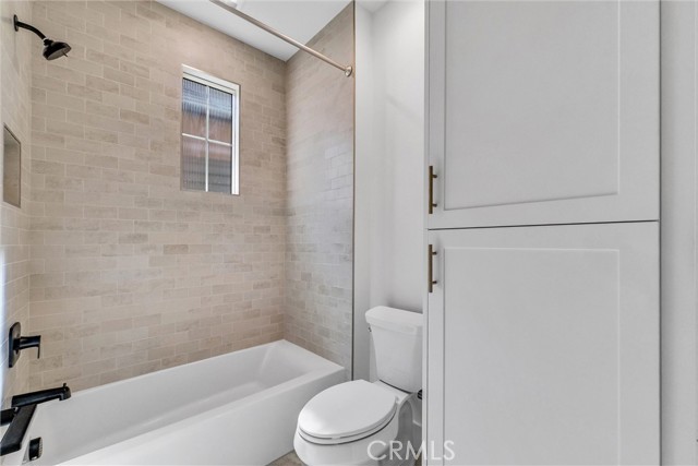 218 Collino, Irvine CA: https://media.crmls.org/medias/d54b002c-bcc3-41a1-9863-1f2c59655a62.jpg