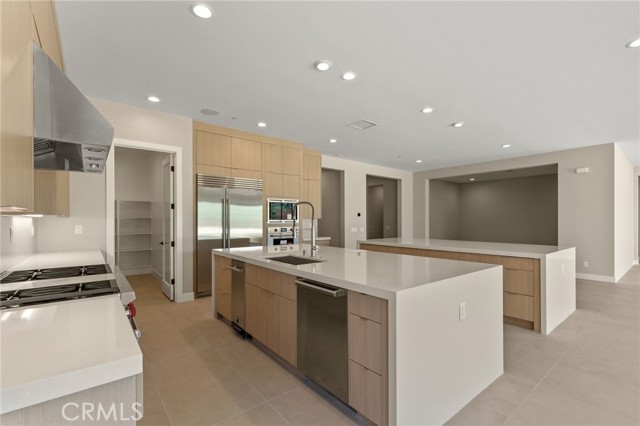 11851 Red Hawk Lane, Porter Ranch CA: https://media.crmls.org/medias/d54b5939-ad18-4af2-9c35-d9b38156ba58.jpg