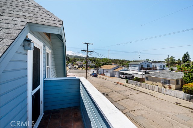 Detail Gallery Image 23 of 26 For 881 W Upland, San Pedro,  CA 90731 - 3 Beds | 1/1 Baths