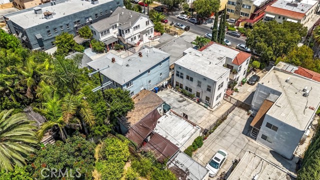 519 N Alexandria Avenue, Los Angeles CA: https://media.crmls.org/medias/d54c366b-626b-42f4-b5c3-4a4ccd6f63c0.jpg