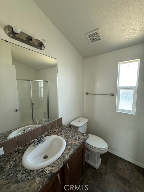 11101 Imperial Hwy, Norwalk CA: https://media.crmls.org/medias/d54c5283-7c5d-4400-96e0-f9694b1e4643.jpg