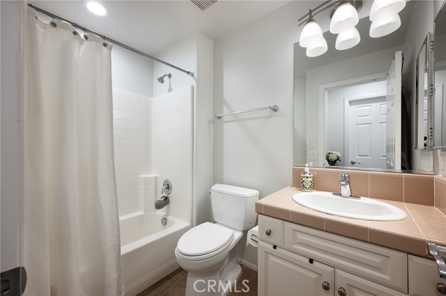 Detail Gallery Image 10 of 32 For 142 Pantheon, Irvine,  CA 92620 - 2 Beds | 2 Baths