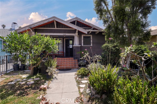 Detail Gallery Image 3 of 43 For 5008 S Van Ness Ave, Los Angeles,  CA 90062 - 3 Beds | 1 Baths