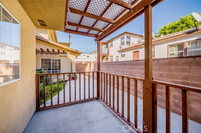 Detail Gallery Image 23 of 24 For 1011 Thompson Ave a,  Glendale,  CA 91201 - 3 Beds | 2/1 Baths