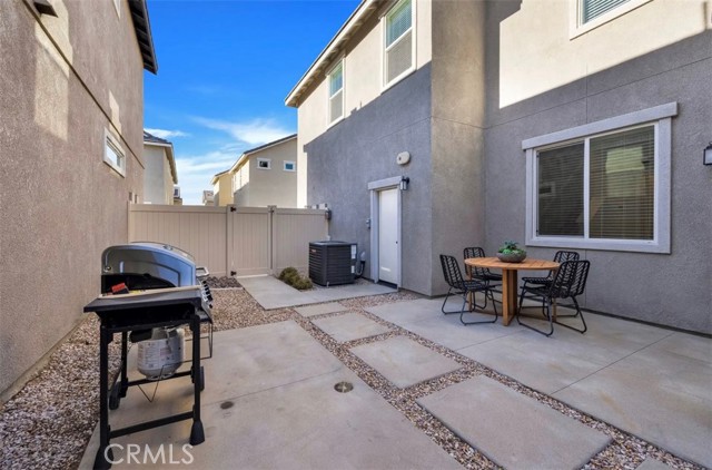 Detail Gallery Image 30 of 35 For 272 Crossroads Ln, Palmdale,  CA 93551 - 3 Beds | 2/1 Baths