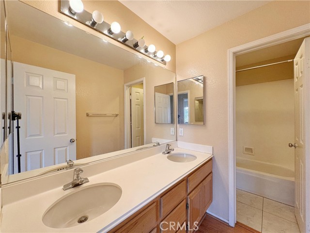 Detail Gallery Image 22 of 34 For 8747 Chesapeake Ln, Riverside,  CA 92508 - 4 Beds | 3 Baths